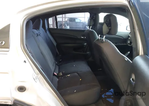 2013 Chrysler 200 Touring из США, поврежденный, VIN 1C3CCBBB4DN764994